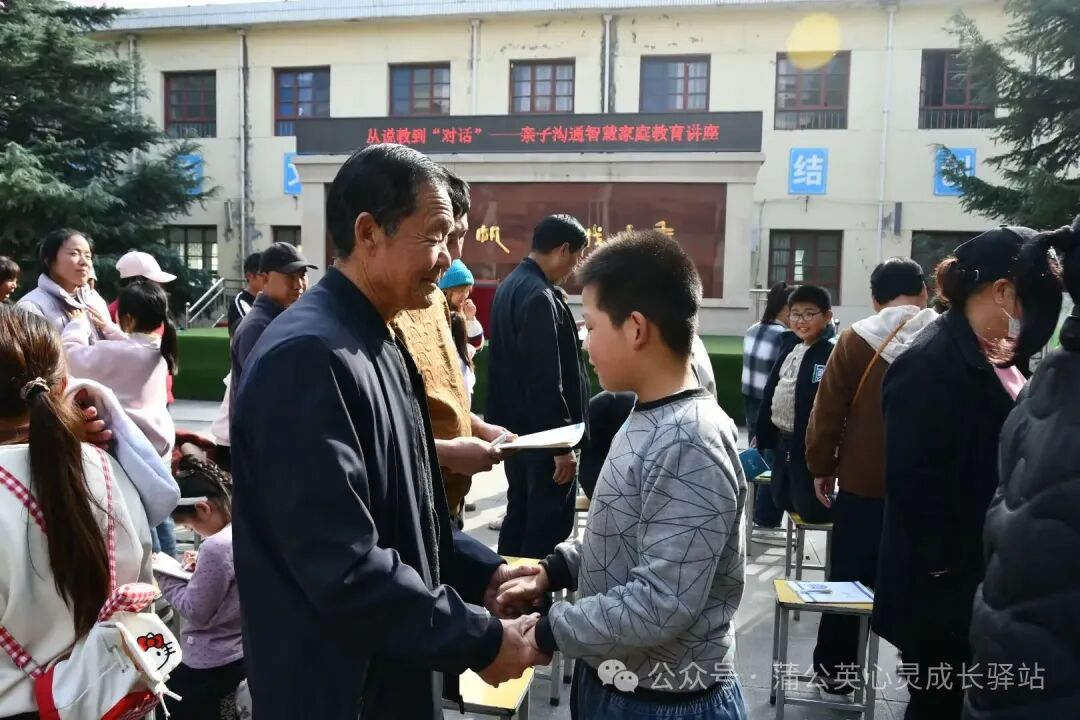 图片4.png 图片4.png