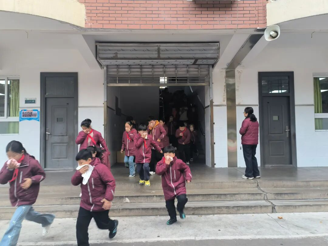 图片8.png 图片8.png