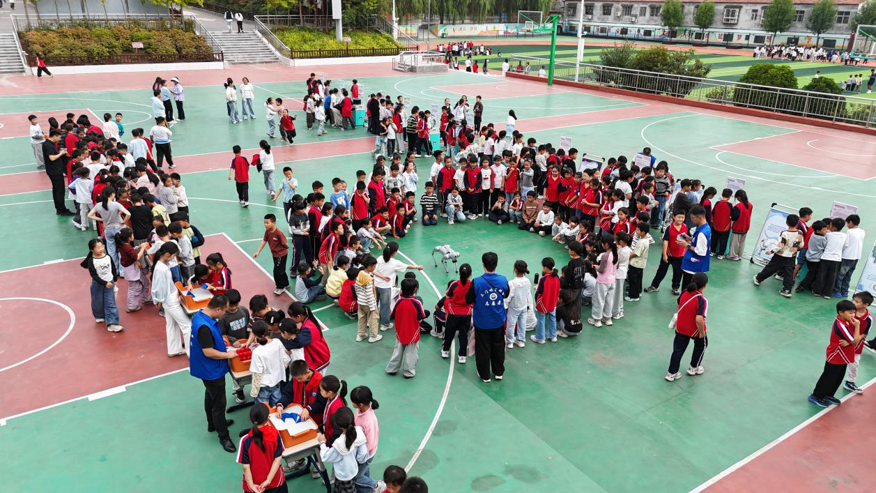 ym2.png